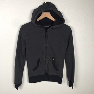 PACT ORGANIC GRAY AND BLACK SWEATER